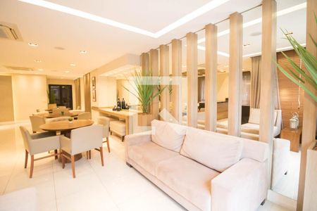 Apartamento à venda com 119m², 2 quartos e 2 vagas Apartamento à venda com 119m², 2 quartos e 2 vagasÁrea comum - Salão de festas