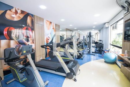 Apartamento à venda com 119m², 2 quartos e 2 vagas Apartamento à venda com 119m², 2 quartos e 2 vagasÁrea comum - Academia