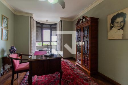 Apartamento à venda com 383m², 3 quartos e 4 vagas Apartamento à venda com 383m², 3 quartos e 4 vagasQuarto 3