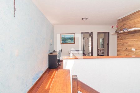 Casa para alugar com 460m², 4 quartos e 4 vagas Casa para alugar com 460m², 4 quartos e 4 vagasHall