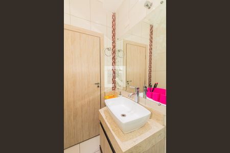 Casa para alugar com 460m², 4 quartos e 4 vagas Casa para alugar com 460m², 4 quartos e 4 vagasBanheiro da Suíte 1