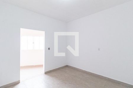 Quarto de casa para alugar com 1 quarto, 58m² em Jardim Santa Tereza, Carapicuíba