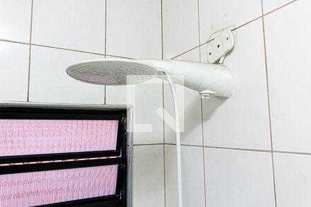 Casa à venda com 137m², 3 quartos e 4 vagasBanheiro Social - Chuveiro