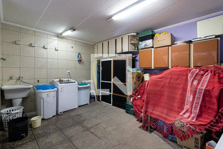 Casa à venda com 137m², 3 quartos e 4 vagasÁrea de Serviço 2