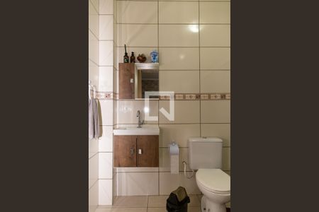 Casa à venda com 186m², 4 quartos e 2 vagasBanheiro da Suíte