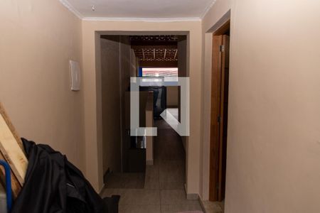 Casa à venda com 186m², 4 quartos e 2 vagasCorredor