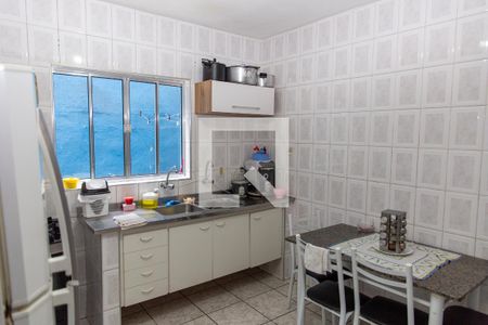 Casa à venda com 186m², 4 quartos e 2 vagasCozinha