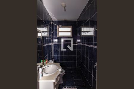 Casa à venda com 186m², 4 quartos e 2 vagasBanheiro Social