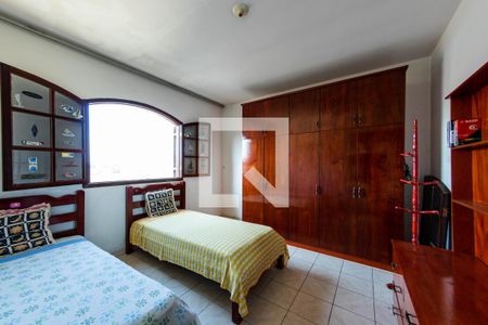 Casa à venda com 250m², 4 quartos e 2 vagasQuarto 3