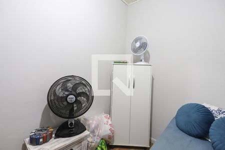 Casa à venda com 250m², 5 quartos e 4 vagas Casa à venda com 250m², 5 quartos e 4 vagasQuarto 2