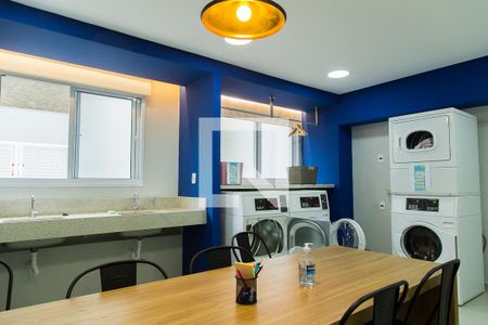 Apartamento à venda com 35m², 2 quartos e sem vaga Apartamento à venda com 35m², 2 quartos e sem vagaLavanderia