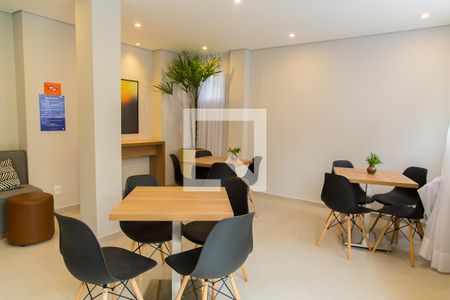 Apartamento à venda com 35m², 2 quartos e sem vaga Apartamento à venda com 35m², 2 quartos e sem vagaSalão de Festas