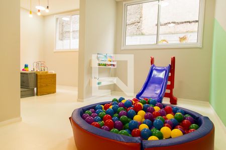 Apartamento à venda com 35m², 2 quartos e sem vaga Apartamento à venda com 35m², 2 quartos e sem vagaBrinquedoteca