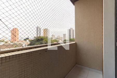 Apartamento à venda com 198m², 3 quartos e 4 vagas Apartamento à venda com 198m², 3 quartos e 4 vagasVaranda da Suíte 1