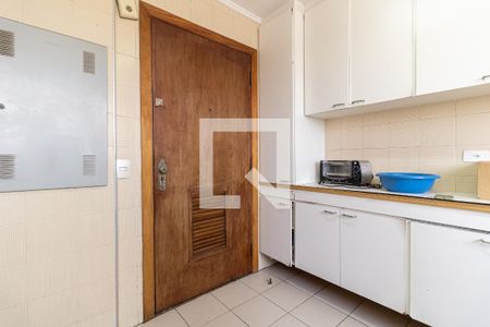 Apartamento à venda com 198m², 3 quartos e 4 vagas Apartamento à venda com 198m², 3 quartos e 4 vagasLavanderia