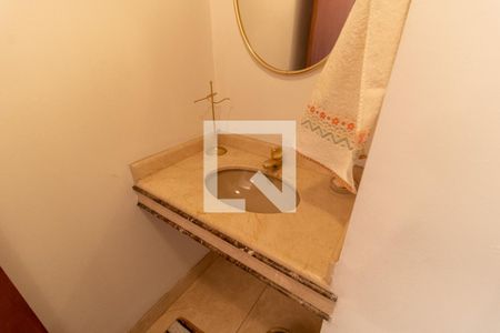 Apartamento à venda com 198m², 3 quartos e 4 vagas Apartamento à venda com 198m², 3 quartos e 4 vagasLavabo