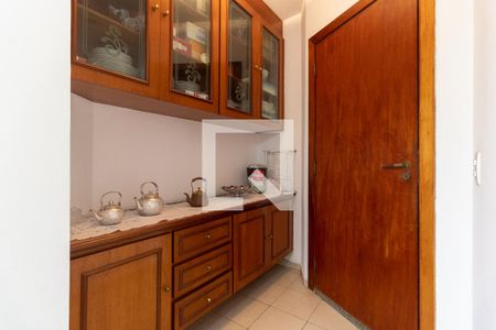 Apartamento à venda com 198m², 3 quartos e 4 vagas Apartamento à venda com 198m², 3 quartos e 4 vagasCopa da Cozinha