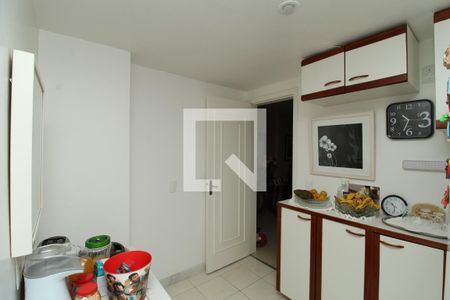 Apartamento à venda com 240m², 3 quartos e 2 vagasCopa