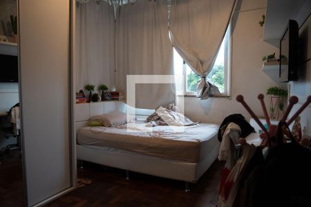 Casa à venda com 330m², 6 quartos e 1 vaga Casa à venda com 330m², 6 quartos e 1 vagaQuarto 3