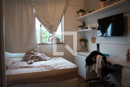 Casa à venda com 330m², 6 quartos e 1 vaga Casa à venda com 330m², 6 quartos e 1 vagaQuarto 3