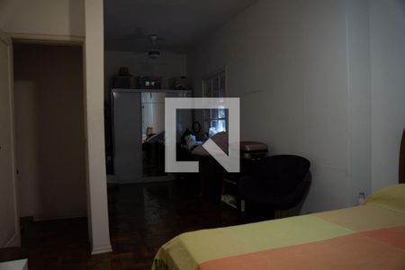 Casa à venda com 330m², 6 quartos e 1 vaga Casa à venda com 330m², 6 quartos e 1 vagaSuíte 2