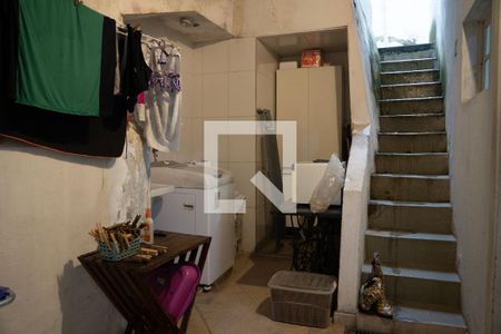 Casa à venda com 330m², 6 quartos e 1 vaga Casa à venda com 330m², 6 quartos e 1 vagaÁrea de Serviço