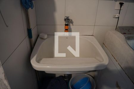 Casa à venda com 330m², 6 quartos e 1 vaga Casa à venda com 330m², 6 quartos e 1 vagaÁrea de Serviço