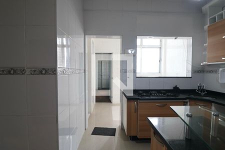 Apartamento para alugar com 125m², 4 quartos e 1 vaga Apartamento para alugar com 125m², 4 quartos e 1 vagaCozinha