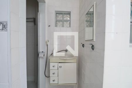 Apartamento para alugar com 125m², 4 quartos e 1 vaga Apartamento para alugar com 125m², 4 quartos e 1 vagaBanheiro de serviço