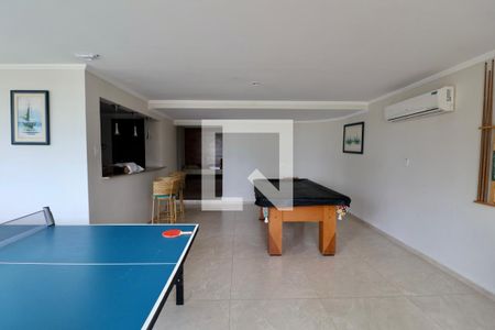 Apartamento para alugar com 125m², 4 quartos e 1 vaga Apartamento para alugar com 125m², 4 quartos e 1 vagaÁrea comum - Sala de Jogos