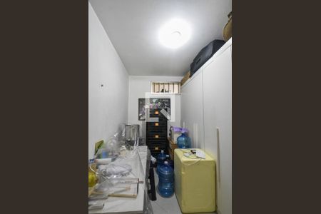 Casa à venda com 155m², 4 quartos e 4 vagasQuarto de Serviços 