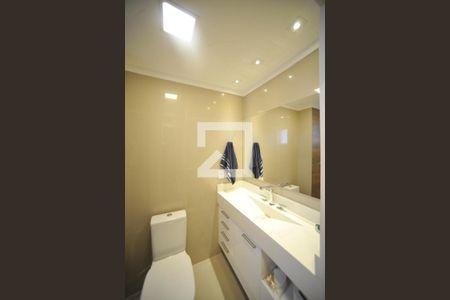 Apartamento à venda com 75m², 2 quartos e 2 vagasBanheiro da Suíte