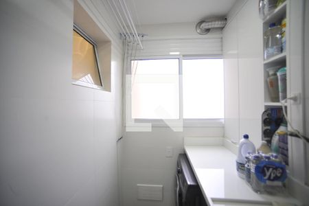 Apartamento à venda com 75m², 2 quartos e 2 vagasÁrea de Serviço