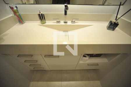 Apartamento à venda com 75m², 2 quartos e 2 vagasBanheiro