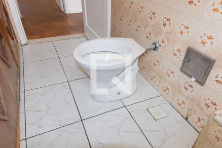 Apartamento à venda com 77m², 3 quartos e 1 vaga Apartamento à venda com 77m², 3 quartos e 1 vagaBanheiro Social