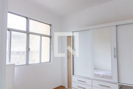Apartamento à venda com 77m², 3 quartos e 1 vaga Apartamento à venda com 77m², 3 quartos e 1 vagaQuarto Suíte