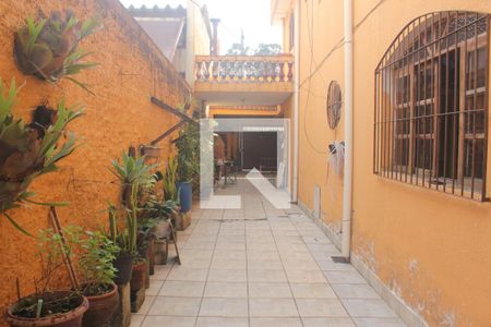 Casa à venda com 150m², 3 quartos e 8 vagasQuintal