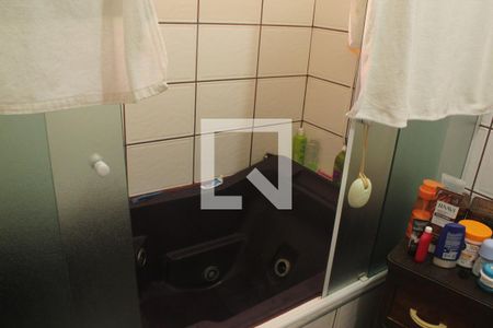 Casa à venda com 150m², 3 quartos e 8 vagasBanheiro da Suíte