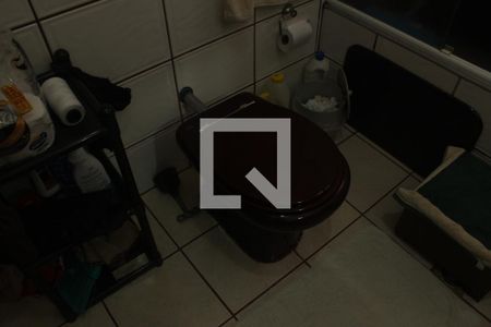 Casa à venda com 150m², 3 quartos e 8 vagasBanheiro da Suíte