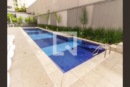 Apartamento à venda com 20m², 1 quarto e sem vagaÁrea comum - Piscina