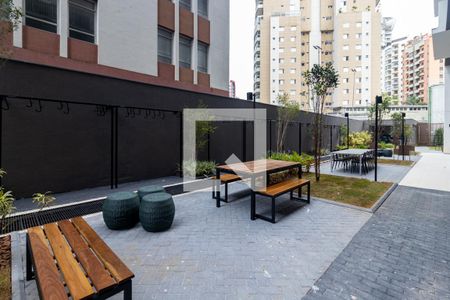 Studio à venda com 27m², 1 quarto e sem vaga Studio à venda com 27m², 1 quarto e sem vagaÁrea comum do prédio