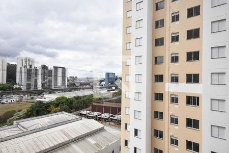 Vista do quarto 1 de apartamento para alugar com 2 quartos, 42m² em Vila Plana, São Paulo