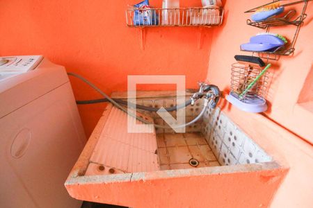 Casa à venda com 180m², 4 quartos e 2 vagasarea de serviço casa 1