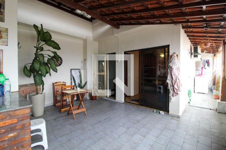 Apartamento à venda com 171m², 2 quartos e 1 vagaTerraço