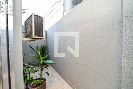 Apartamento à venda com 55m², 1 quarto e 1 vaga Apartamento à venda com 55m², 1 quarto e 1 vagaÁrea de Serviço