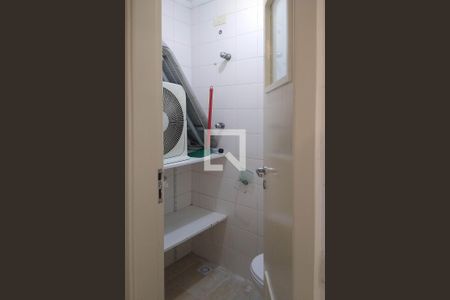 Apartamento à venda com 68m², 2 quartos e 1 vaga Apartamento à venda com 68m², 2 quartos e 1 vagaLavabo