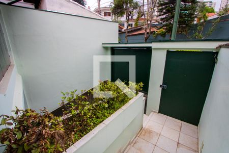 Casa para alugar com 360m², 3 quartos e 4 vagas Casa para alugar com 360m², 3 quartos e 4 vagasÁrea externa