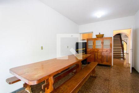 Casa para alugar com 360m², 3 quartos e 4 vagas Casa para alugar com 360m², 3 quartos e 4 vagasEspaço gourmet