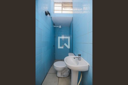 Casa à venda com 103m², 2 quartos e 1 vagaBanheiro