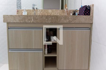 Casa à venda com 125m², 3 quartos e 2 vagasBanheiro da Suíte